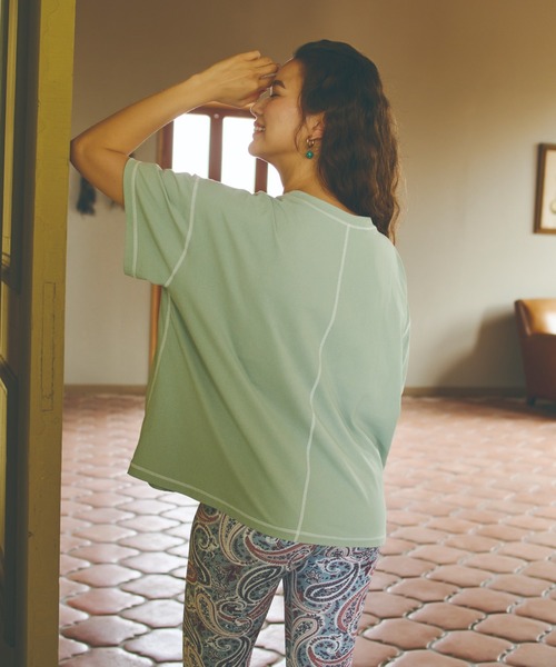 Ungrid（アングリッド）の「【ムラサキスポーツ別注】UNGRID/アングリッド  水陸両用 ルーズシルエット無地Tシャツ/ラッシュガードTシャツ 62308（Tシャツ/カットソー・レディース・グリーン/グレー/ベージュ/ホワイト・M）」の10枚目の写真