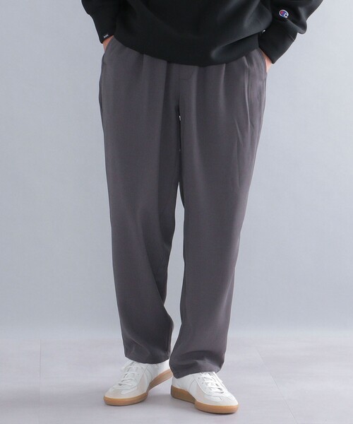 SHIPS（シップス）の「*SHIPS: ワイド テーパード ダイナー パンツ（スラックス・メンズ・ブラック/カーキ/グレー/グリーン/ブラウン/チャコールグレー/ベージュ・SMALL/MEDIUM/X-LARGE/LARGE）」の3枚目の写真