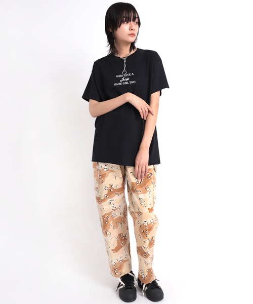 RNA(アールエヌエー)の「R3972 ボタンループカーゴパンツ(カーゴパンツ・レディース・オリーブ/カモフラージュ/チャコール・MEDIUM)」の22枚目の写真