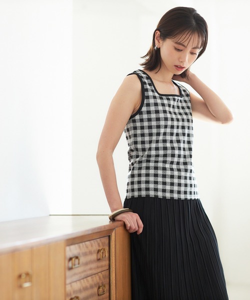 GeeRA（ジーラ）の「チェック柄タンクトップ（タンクトップ・レディース・ブラック/グリーン・LARGE/MEDIUM）」の17枚目の写真