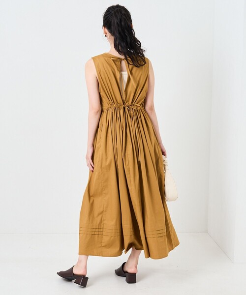 FREAK'S STORE（フリークスストア）の「バックリボンフレアマキシノースリーブワンピース（ワンピース・レディース・ブラック/グリーン/ピンク系その他/キャメル・ﾌﾘ-）」の15枚目の写真