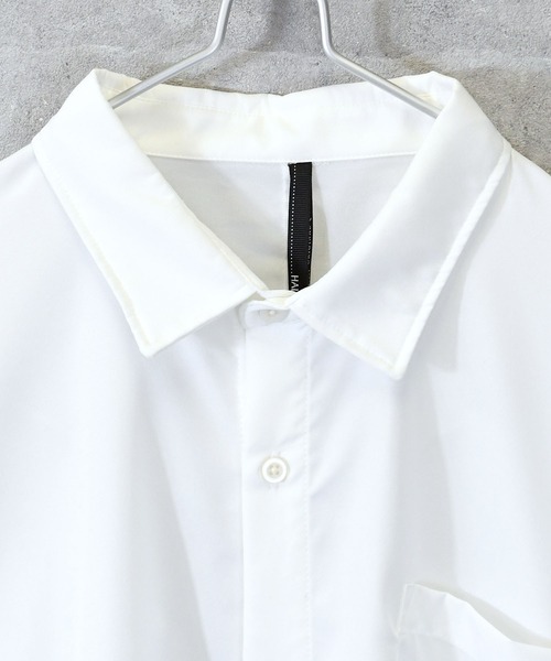 Ritzy（リッツィー）の「ポリストレッチ ドロップショルダーLSシャツ レディース メンズ（シャツ/ブラウス・メンズ・ホワイト/サックスブルー/イエロー/グリーン/チャコール/ブラック/ネイビー/パープル/グレイッシュベージュ・MEDIUM/LARGE/X-LARGE）」の21枚目の写真