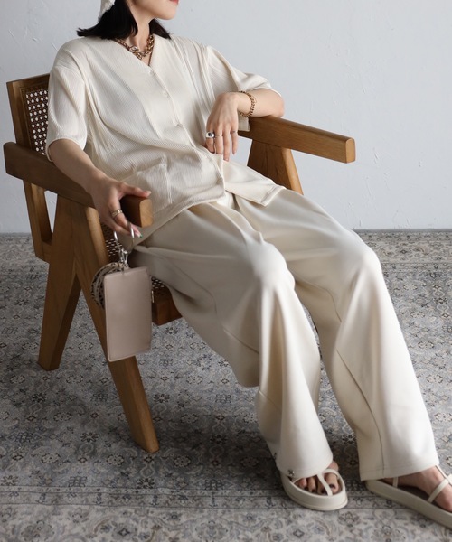 ap retro（アプレトロ）の「【_____m.weコラボ】プリーツブラウスカーディガン（シャツ/ブラウス・レディース・ブラック/アイボリー/ホワイト×ブラック・FREE）」の15枚目の写真