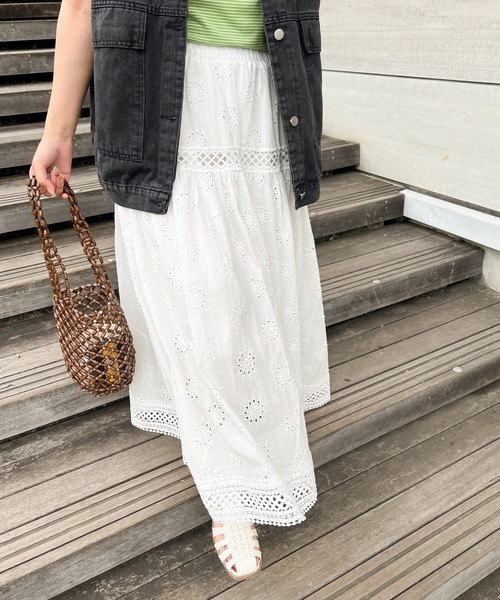 Ambre Ciel（アンブルシエル）の「ハシゴレーススカート／【WEB/EC限定商品】（スカート・レディース・ホワイト・FREE）」の2枚目の写真