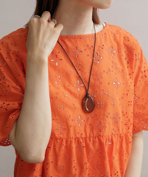 URBAN RESEARCH DOORS(アーバンリサーチドアーズ)の「ガラスオーバルネックレス(ネックレス・レディース・クリア/ブラウン・ONE)」の2枚目の写真