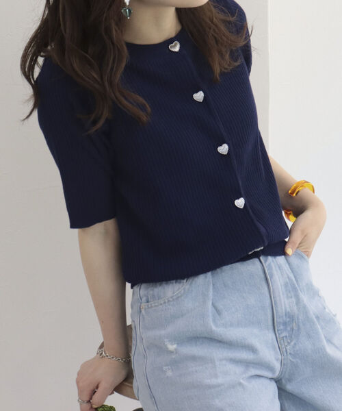 fredy emue（フレディエミュ）の「ハートボタン 半袖カーディガン（カーディガン/ボレロ・レディース・ライトグレー/ブラック/ベージュ/パープル/ネイビー/カーキ・38）」の15枚目の写真