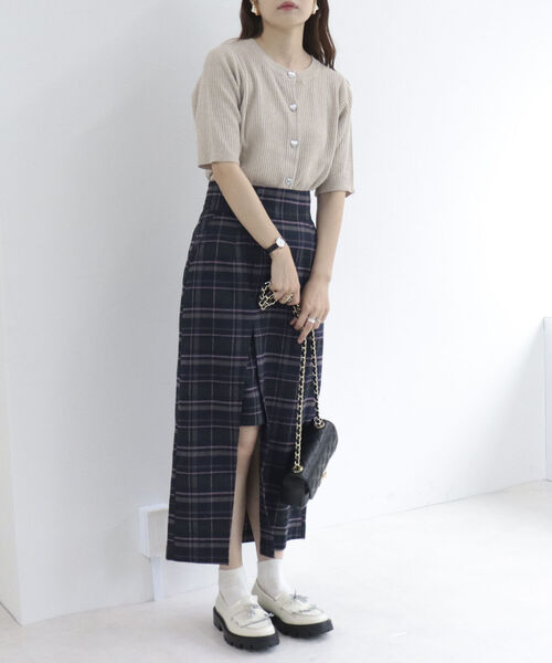 fredy emue（フレディエミュ）の「ハートボタン 半袖カーディガン（カーディガン/ボレロ・レディース・ライトグレー/ブラック/ベージュ/パープル/ネイビー/カーキ・38）」の19枚目の写真