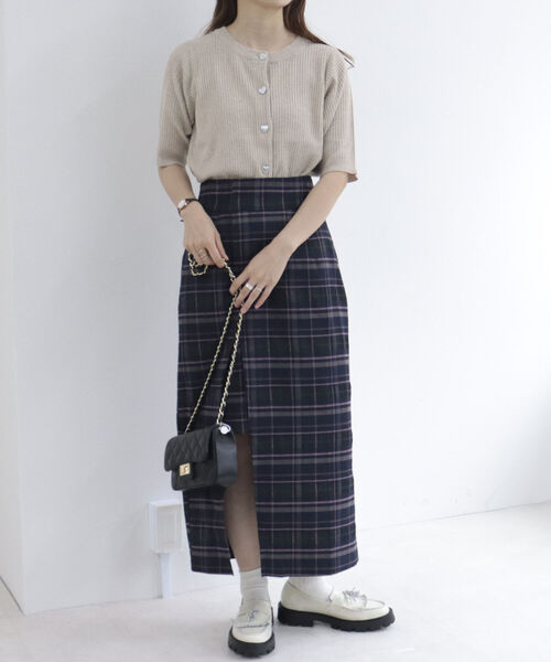 fredy emue（フレディエミュ）の「ハートボタン 半袖カーディガン（カーディガン/ボレロ・レディース・ライトグレー/ブラック/ベージュ/パープル/ネイビー/カーキ・38）」の21枚目の写真