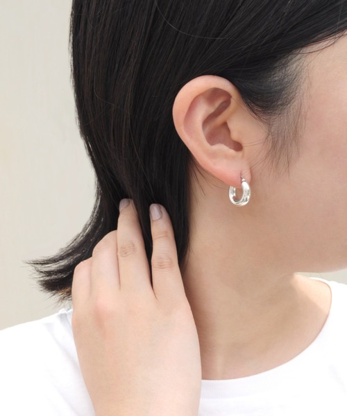ieLS(イエルズ)の「「ieLS」SV925 シルバー デザイン フープリングピアス(ピアス(両耳用)・メンズ・その他1/その他2/その他3/その他4/その他5/その他6/その他7/その他8/その他9・ONE SIZE)」の5枚目の写真