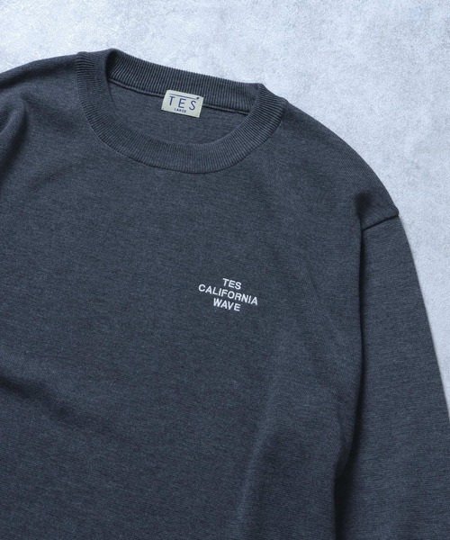 The Endless Summer(エンドレスサマー)の「TES LOCAL CREW MILANO RIB KNIT / クルーネックニット(ニット/セーター・メンズ・エメラルド/ブラック/オレンジ/ホワイト/グレー・LARGE/X-LARGE/MEDIUM/SMALL)」の4枚目の写真