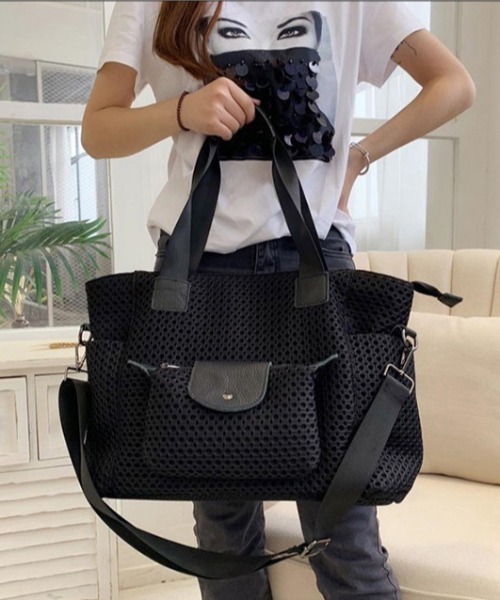 deux amour(ドゥーザムール)の「トートバッグ(ドラムバッグ・レディース・ブラック・FRE)」の2枚目の写真