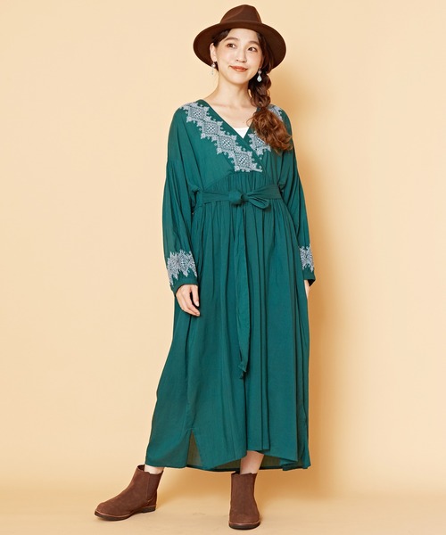 チャイハネ（チャイハネ）の「【チャイハネ】ジプラス刺繍ワンピース（ワンピース・レディース・グリーン/ホワイト/ブラウン・FREE）」の22枚目の写真