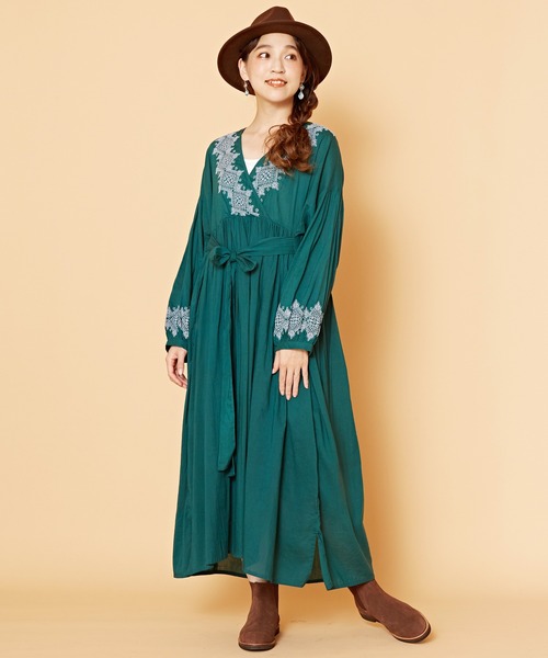 チャイハネ（チャイハネ）の「【チャイハネ】ジプラス刺繍ワンピース（ワンピース・レディース・グリーン/ホワイト/ブラウン・FREE）」の20枚目の写真