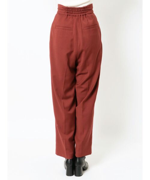 LAGUNAMOON(ラグナムーン)の「ドロストタックテーパードパンツ(その他パンツ・レディース・ダークオレンジ/ベージュ・SMALL/MEDIUM)」の5枚目の写真