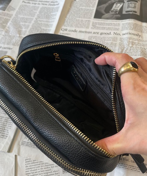 Pal collection(パルコレクション)の「ハラコ風ショルダーバック(ショルダーバッグ・レディース・ホワイト/ホワイト系その他/ブラック系その他・FREE)」の11枚目の写真