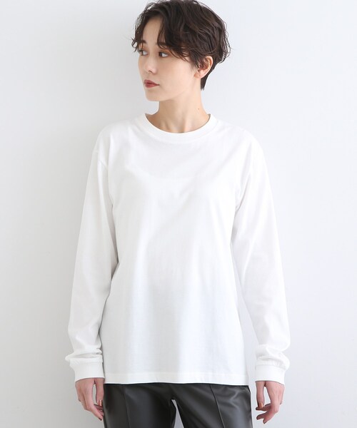 INDIVI（インディヴィ）の「【WORLD for the World】バックロゴ ロングTシャツ（Tシャツ/カットソー・レディース・ブラック/ホワイト・05/13/38）」の4枚目の写真