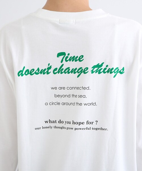 INDIVI（インディヴィ）の「【WORLD for the World】バックロゴ ロングTシャツ（Tシャツ/カットソー・レディース・ブラック/ホワイト・05/13/38）」の10枚目の写真