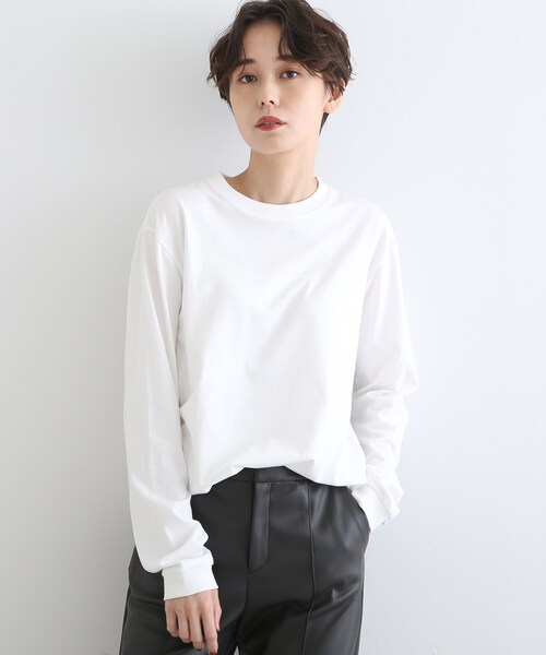 INDIVI（インディヴィ）の「【WORLD for the World】バックロゴ ロングTシャツ（Tシャツ/カットソー・レディース・ブラック/ホワイト・05/13/38）」の13枚目の写真