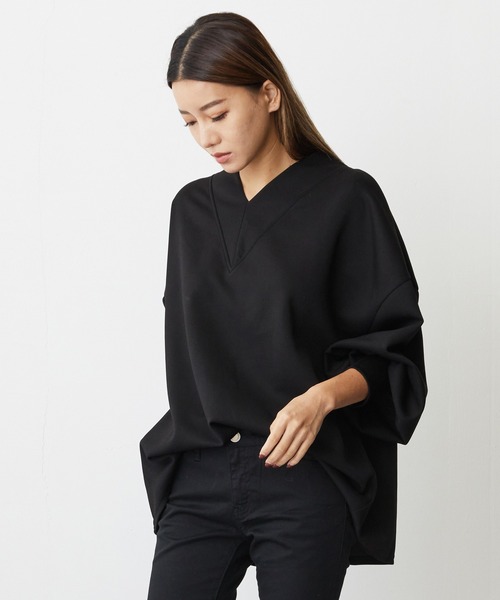 ANOTHER S(アナザーエス)の「ポンチプルオーバー(Tシャツ/カットソー・レディース・グレイッシュベージュ/ブラック/テラコッタ・M)」の6枚目の写真
