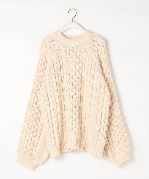179/WG(イチナナキュウダブルジー)の「ふわもこBIGケーブルニットプルオーバー(ニット/セーター・レディース・オフホワイト/ブラック/グリーン/ブルー・FREE)」の20枚目の写真