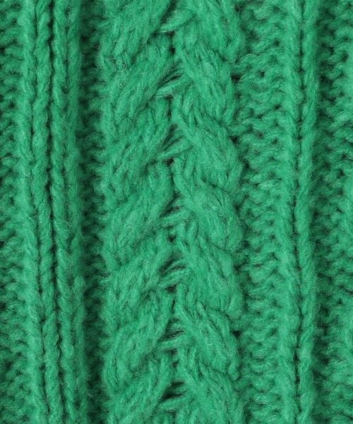 179/WG(イチナナキュウダブルジー)の「ふわもこBIGケーブルニットプルオーバー(ニット/セーター・レディース・オフホワイト/ブラック/グリーン/ブルー・FREE)」の21枚目の写真