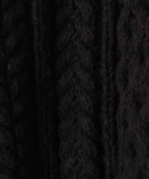 179/WG(イチナナキュウダブルジー)の「ふわもこBIGケーブルニットプルオーバー(ニット/セーター・レディース・オフホワイト/ブラック/グリーン/ブルー・FREE)」の8枚目の写真