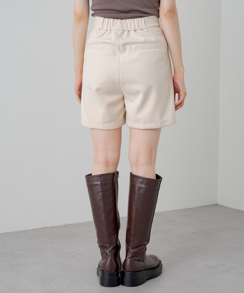 Kastane（カスタネ）の「タックショートパンツ（その他パンツ・レディース・アイボリー/ブラック・FREE）」の13枚目の写真