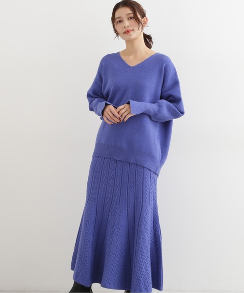 NATURAL BEAUTY BASIC（ナチュラルビューティーベーシック）の「ケーブルスカートニットセットアップ（ワンピース・レディース・ベージュ/ブラウン/ダークブルー・MEDIUM）」の20枚目の写真