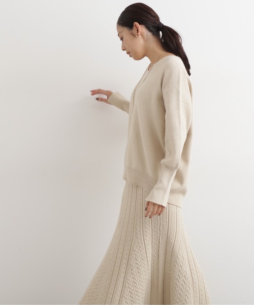 NATURAL BEAUTY BASIC（ナチュラルビューティーベーシック）の「ケーブルスカートニットセットアップ（ワンピース・レディース・ベージュ/ブラウン/ダークブルー・MEDIUM）」の10枚目の写真