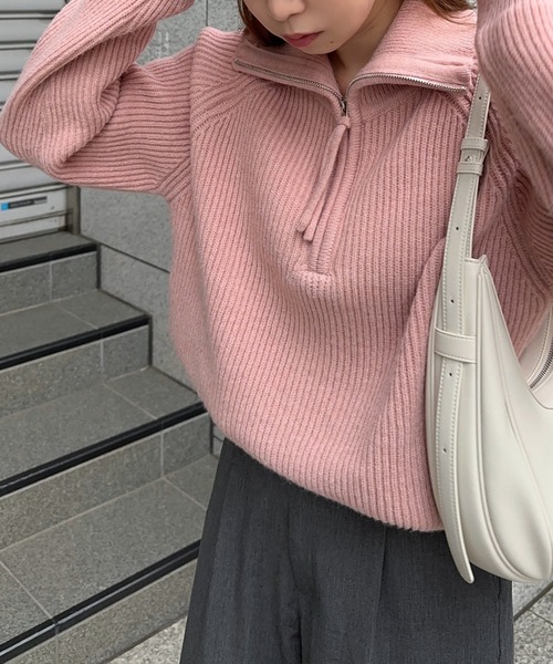 Isn't She?(イズントシー)の「ハーフジップリブニットトップス(ニット/セーター・レディース・ベージュ/ピンク/アイボリー・FREE)」の10枚目の写真