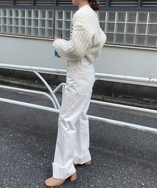 美品 SHENERY ロールアップワイドデニムパンツ 14oz ゆったり 白 SHENERY（シーナリー）の「ロールアップワイドデニムパンツ