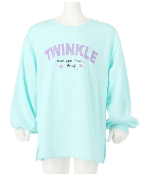 ANAP kids(アナップキッズ)の「ラメプリント裏毛チュニック(スウェット・キッズ・オフホワイト/サックスブルー/ラベンダー・120cm/130cm/110cm)」の2枚目の写真