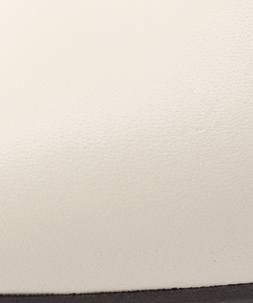 MARIAN（マリアン）の「【MARIAN/マリアン】ポインテッドショートブーツ（ブーツ・レディース・ホワイト/ブラック・35/39/36/38/37）」の14枚目の写真