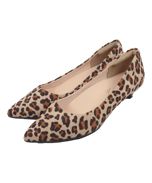 KOBE LETTUCE（コウベレタス）の「走れるパンプス ポインテッドトゥ3cmヒール（パンプス・レディース・シルバー系/グレー/ブラック系1/ブラック/ベージュ/グレイッシュベージュ/ベージュ系1/レオパード/ブラック系・3L/LL/M/L/S/XS）」の18枚目の写真