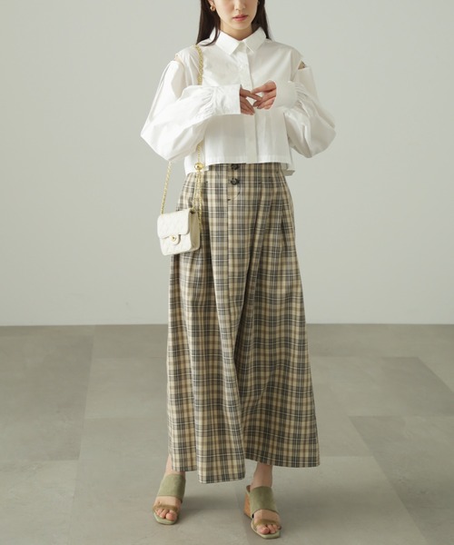 FREE'S MART(フリーズマート)の「◆肩スリットボリュームスリーブショート丈シャツ(シャツ/ブラウス・レディース・ネイビー/ブルー/ホワイト・FREE)」の14枚目の写真