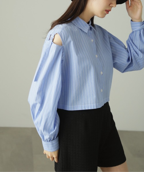 FREE'S MART(フリーズマート)の「◆肩スリットボリュームスリーブショート丈シャツ(シャツ/ブラウス・レディース・ネイビー/ブルー/ホワイト・FREE)」の20枚目の写真