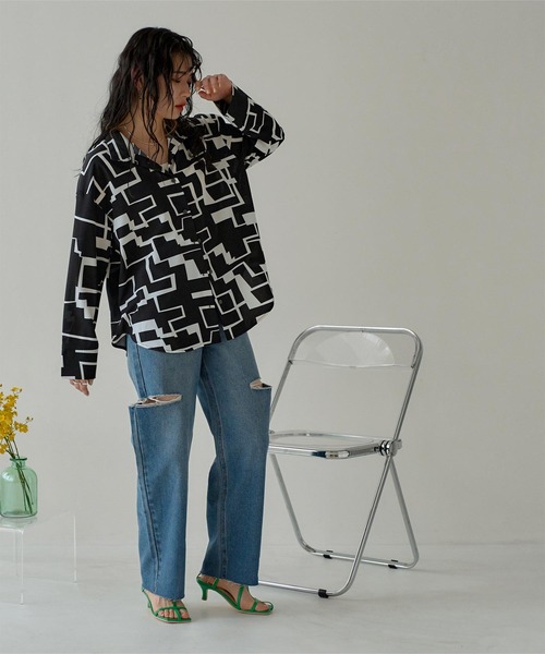 miette（ミエット）の「プリントハイネックシャツ（シャツ/ブラウス・レディース・オフホワイト/ブラック/グリーン系その他/ピンク・FREE）」の7枚目の写真