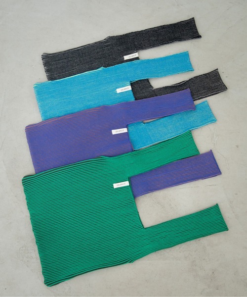 VACANCY（ヴァカンシー）の「配色リブニットバッグ（ハンドバッグ・レディース・ブラック/ブルー/グリーン/ダークブルー/イエロー/ホワイト・FREE）」の9枚目の写真