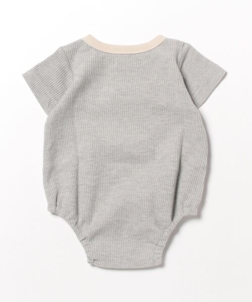 Aenak （アエナック）の「【Aenak / アエナック】男児ボディスーツ（ロンパース・キッズ・チャコール/ブルーグレー/ブラウン系その他/ライトベージュ・70/80/90）」の5枚目の写真