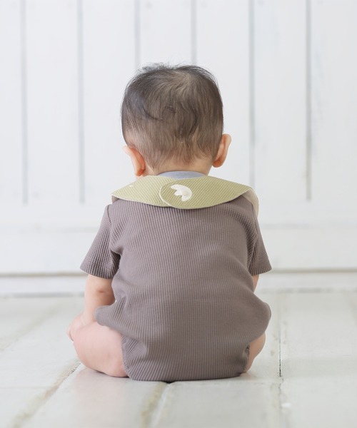 Aenak （アエナック）の「【Aenak / アエナック】男児ボディスーツ（ロンパース・キッズ・チャコール/ブルーグレー/ブラウン系その他/ライトベージュ・70/80/90）」の11枚目の写真