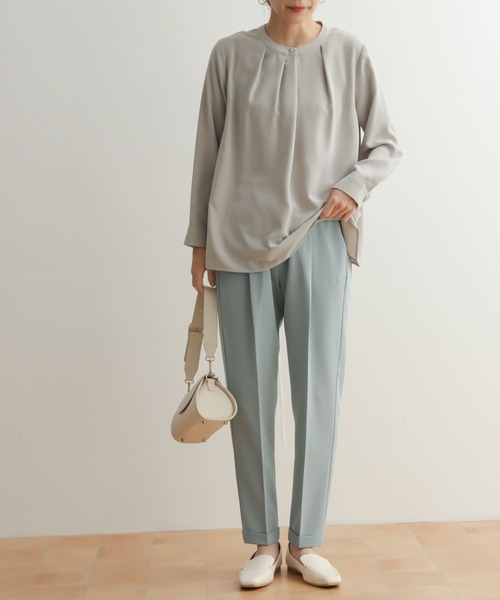 URBAN RESEARCH DOORS（アーバンリサーチドアーズ）の「ストレッチテーパードイージーパンツ（その他パンツ・レディース・ライトベージュ/ライトブルー/ブラック・X-SMALL/SMALL/MEDIUM）」の9枚目の写真