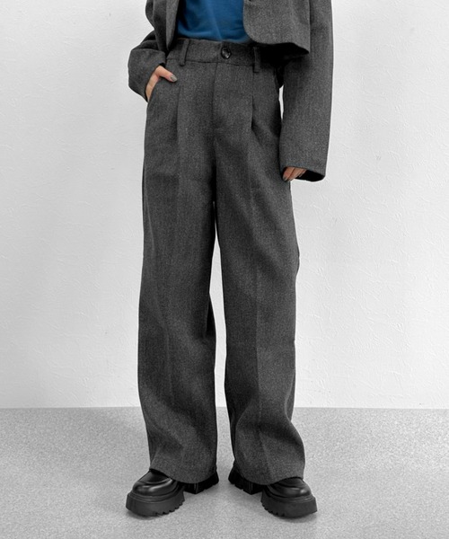 LVEU.(ラブユ.)の「【SETUP対応】Faux wool slacks pants / フェイクウールスラックスパンツ(スラックス・レディース・チャコールグレー/ブラック・FREE)」の1枚目の写真