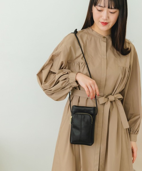 RODE SKO（ロデスコ）の「ミニセンターラインショルダーバッグ（ショルダーバッグ・レディース・ベージュ/ブラック/オフホワイト・ONE）」の12枚目の写真