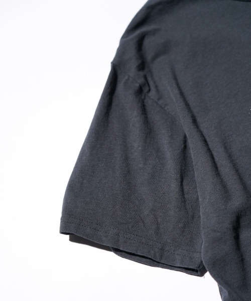 THRIFTY LOOK(スリフティールック)の「THRIFTY LOOK / スリフティールック THRIFTY "JOY DIVISION" TEE ジョイ・ディヴィジョン バンドTシャツ バンT(Tシャツ/カットソー・メンズ・ブラック・X-LARGE/LARGE/XX-LARGE/MEDIUM)」の3枚目の写真