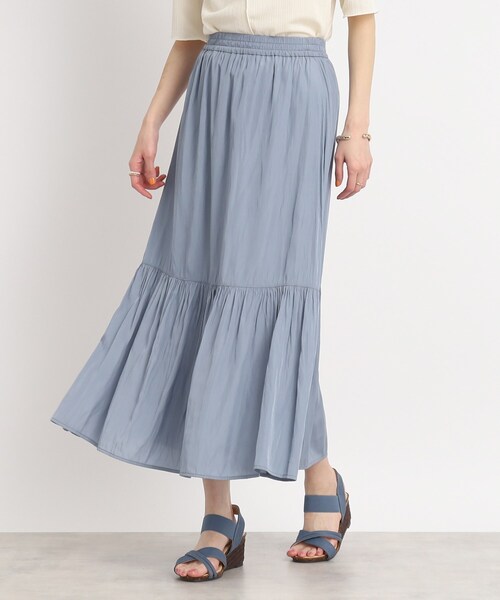SHOO・LA・RUE（シューラルー）の「◆トレンドライクなヴィンテージサテン ティアードスカート（スカート・レディース・ブルー/オリーブ/ライトグレー/ブラック・00）」の6枚目の写真