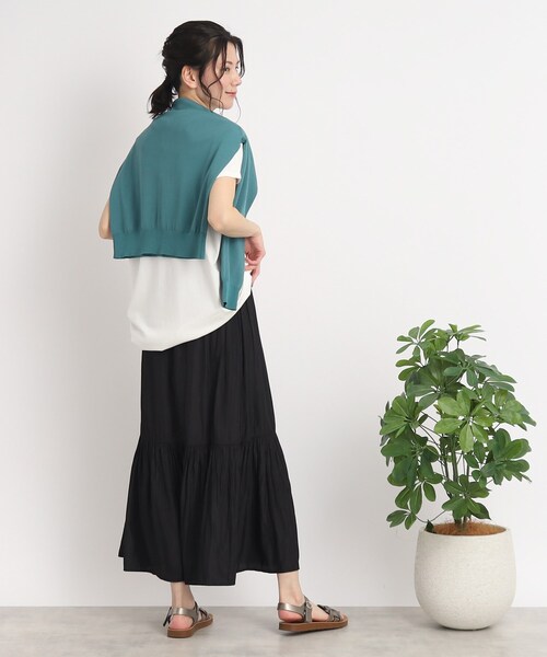 SHOO・LA・RUE（シューラルー）の「◆トレンドライクなヴィンテージサテン ティアードスカート（スカート・レディース・ブルー/オリーブ/ライトグレー/ブラック・00）」の12枚目の写真