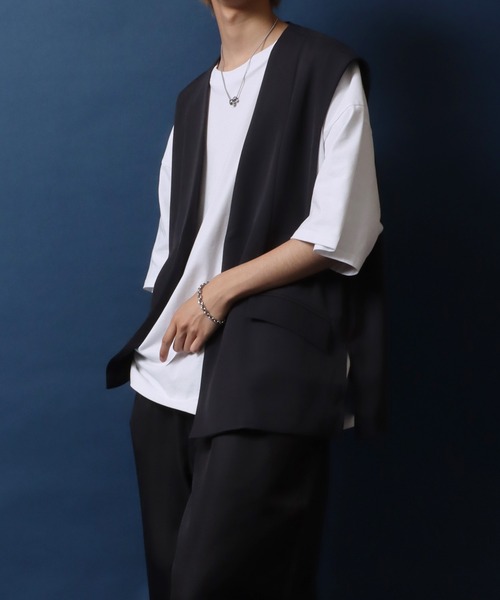 ANPAS(アンパス)の「Drape Twill Fabric Oversized No Collar Gilet/別注 ドレープツイル オーバーサイズ ノーカラー ジレベスト(ベスト・メンズ・ベージュ/チャコール/ブラック・L/M)」の8枚目の写真