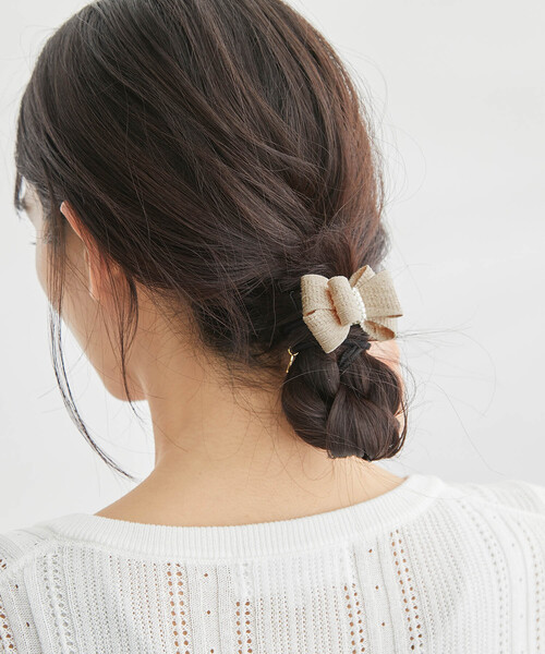 ROPE' PICNIC（ロペピクニック）の「パールライン立体リボンポニー（ヘアゴム・レディース・ブラック/サックスブルー/キナリ・FREE）」の9枚目の写真