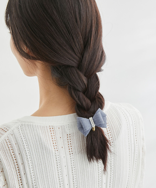 ROPE' PICNIC（ロペピクニック）の「パールライン立体リボンポニー（ヘアゴム・レディース・ブラック/サックスブルー/キナリ・FREE）」の11枚目の写真