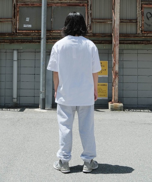 Lulu & Arnie(るるあんどあーにー)の「Calvin Klein / カルバン クライン SS RLXD STANDARD LOGO リラックスフィット ロゴ クルーネック 半袖 Tシャツ(Tシャツ/カットソー・メンズ・ブラック/ホワイト・MEDIUM/LARGE/X-LARGE)」の19枚目の写真